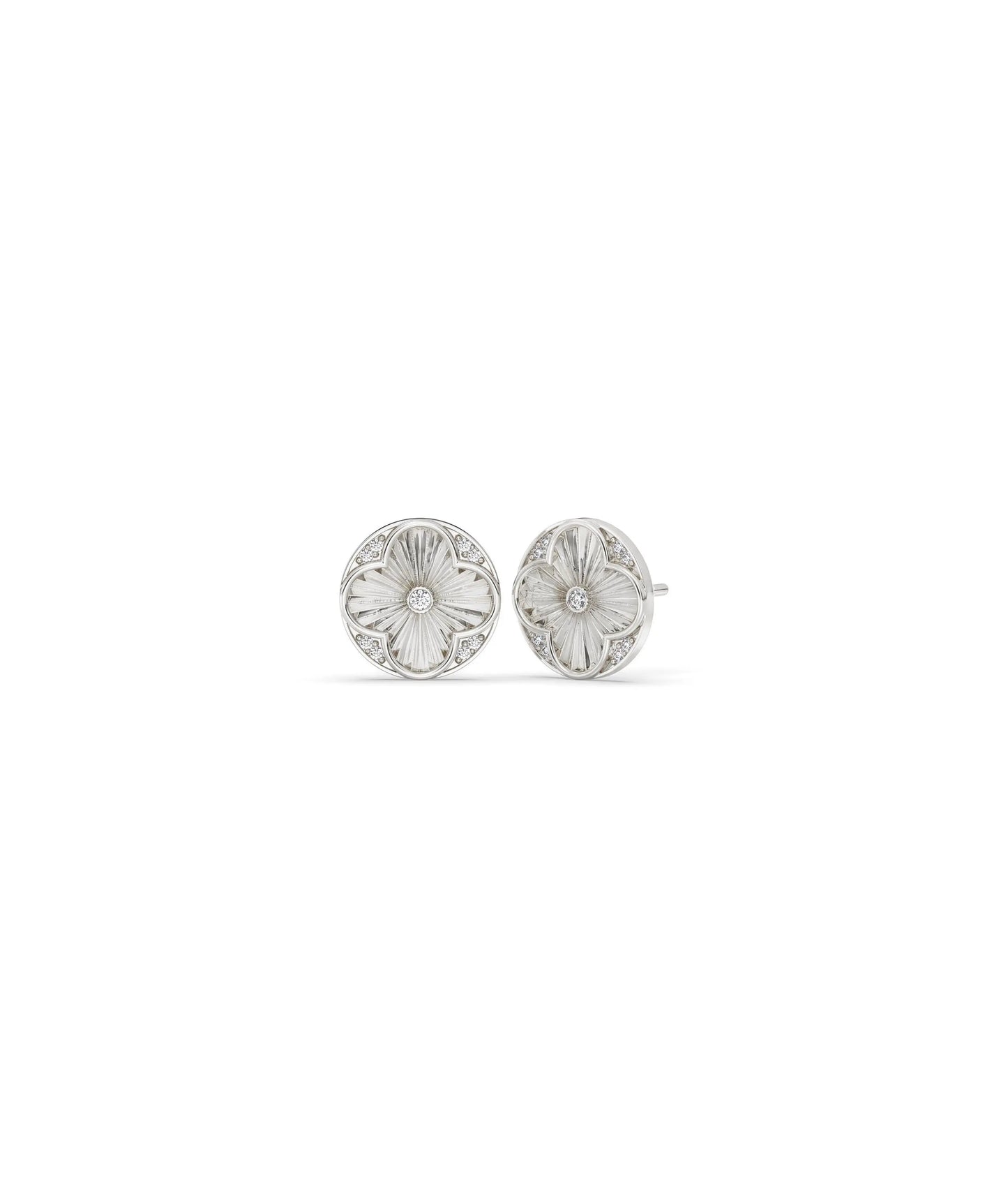 White gold fluted clover stud earring with lucky clover and fluted texture