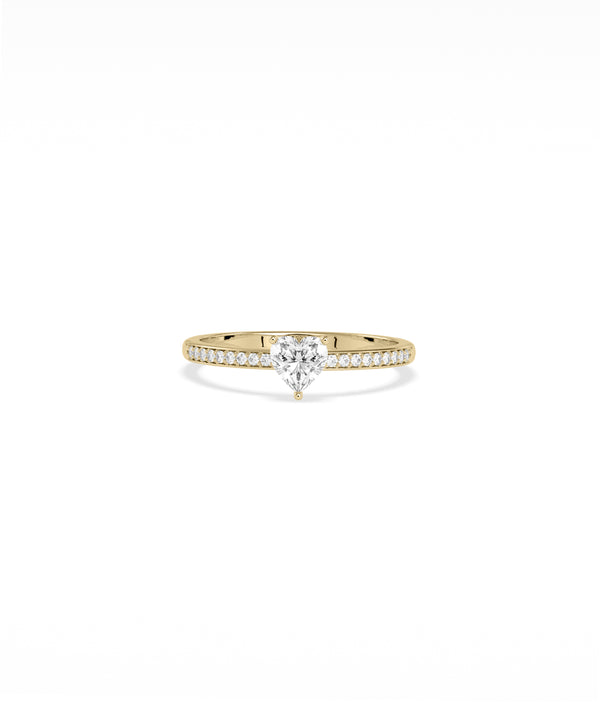 Diamond pavΓ© heart solitaire ring in yellow gold