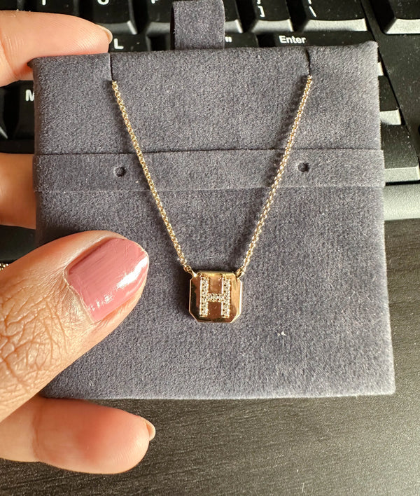 Biscuit pendant initial diamonds 10mm Arial close-up alternate view