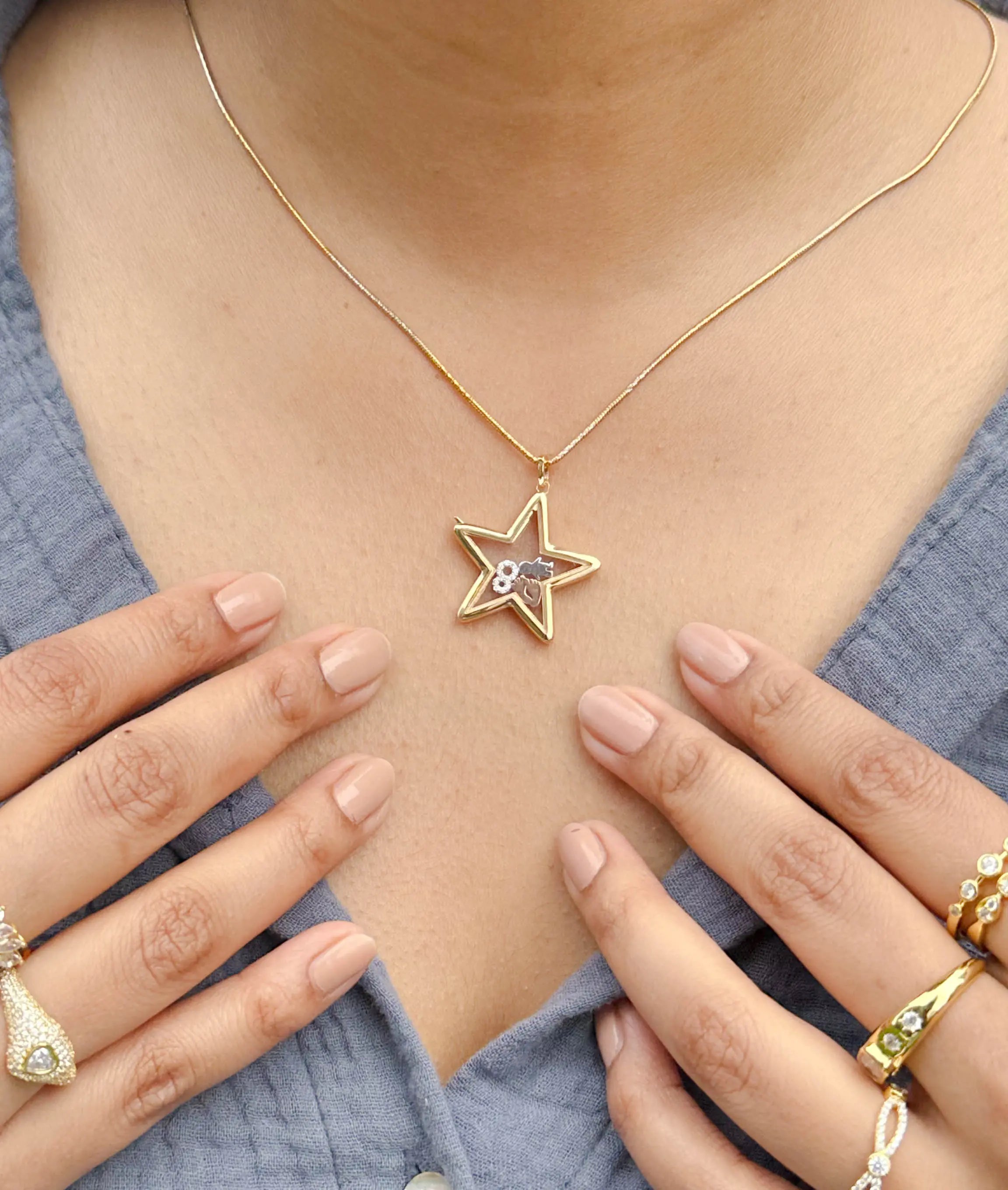 Yellow Gold 14K Gold Star Glass Locket
