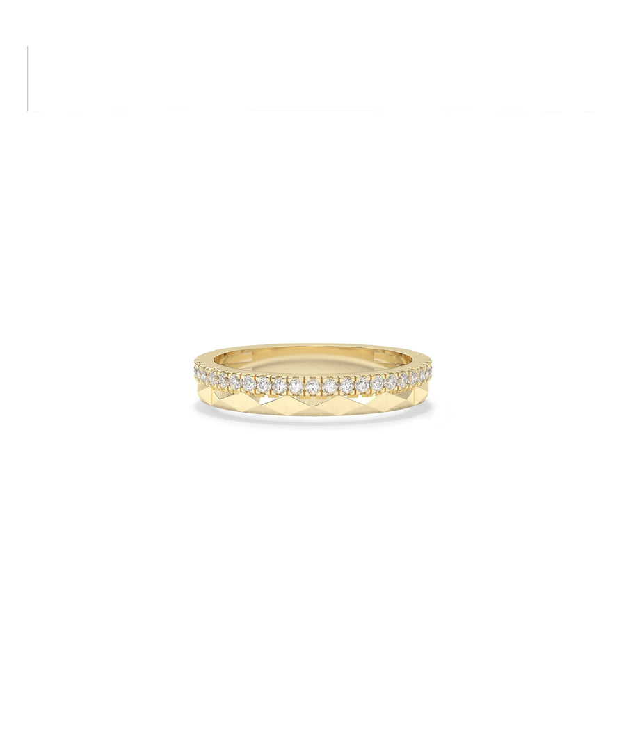 Diamond and Faceted Gold Band Ring in yellow gold with diamond rows and faceted texture