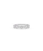 White gold Graduating Diamond Band Ring featuring elegant tapered diamond flow