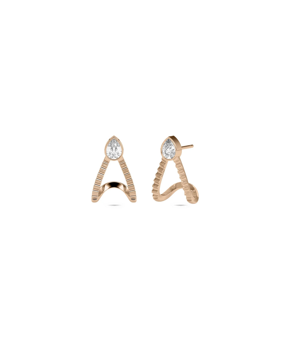 Diamond Solitaire Half Hoop Earring - 79e | Everyday 14K Gold Jewelry