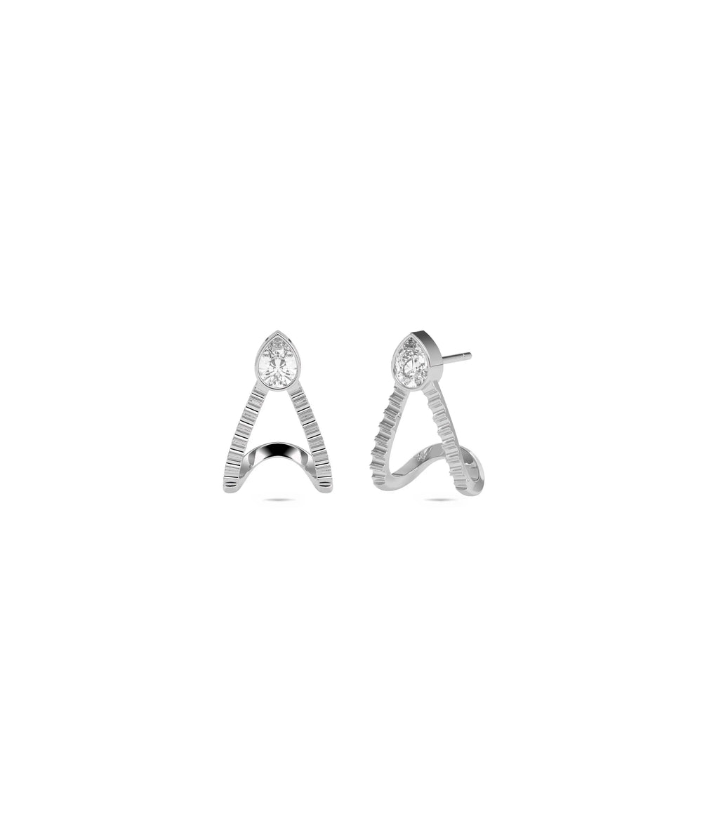 Diamond Solitaire Half Hoop Earring - 79e | Everyday 14K Gold Jewelry