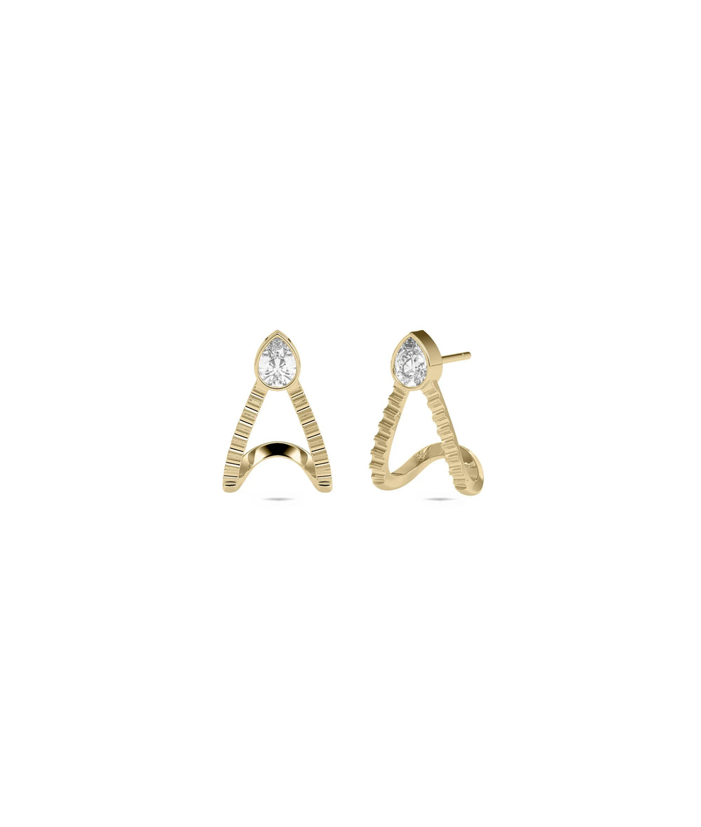 Diamond Solitaire Half Hoop Earring - 79e | Everyday 14K Gold Jewelry