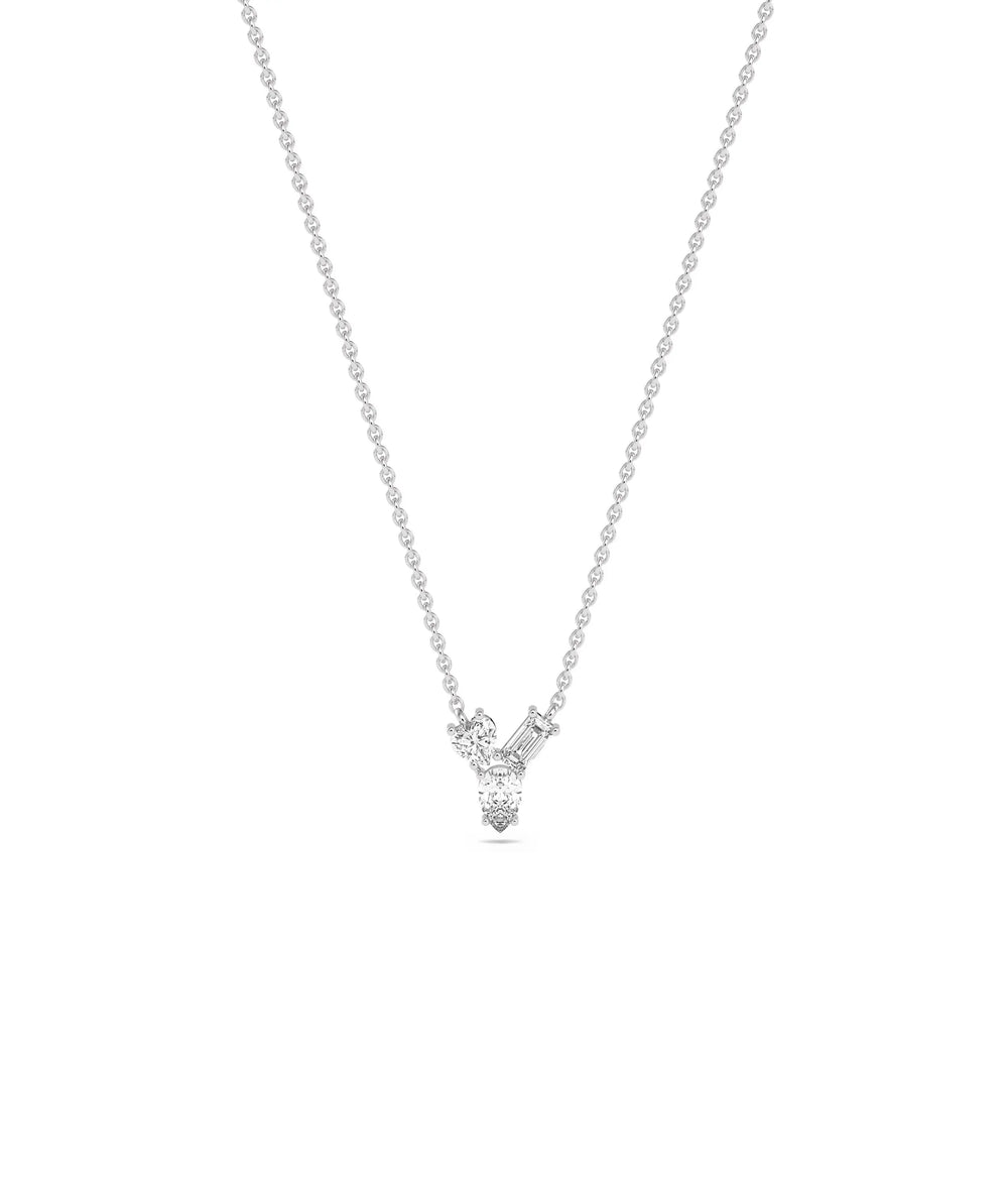 3 Stone Diamond Solitaire Necklace in white gold sparkle