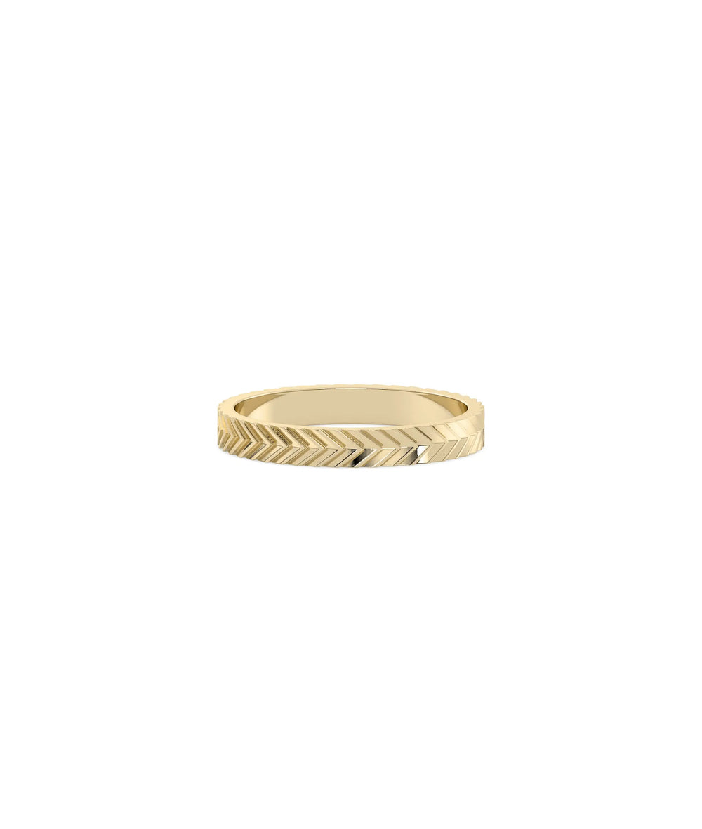 Gold Diamond Cut Chevron Band Ring in yellow gold with brilliant faceted chevron sparkle