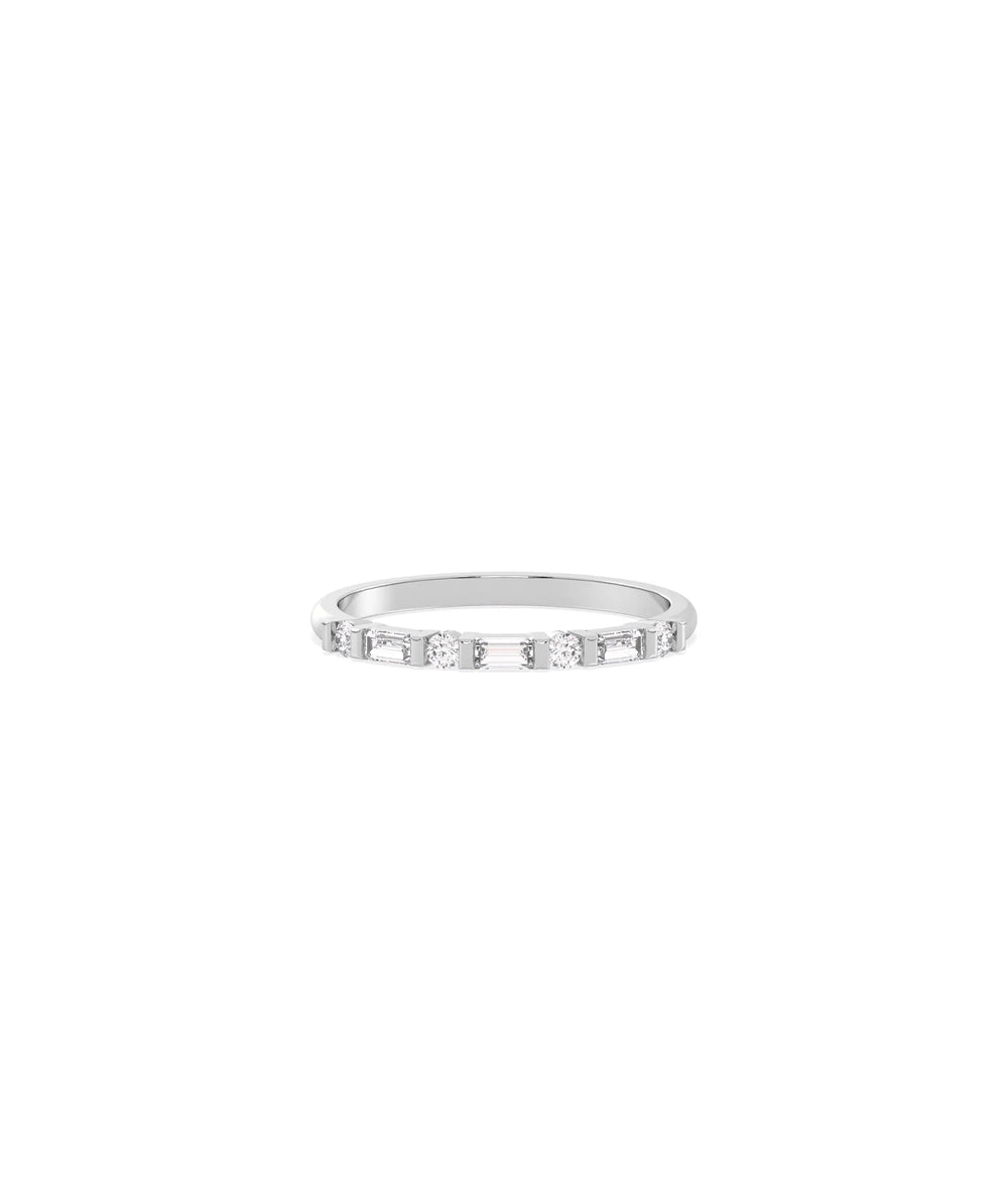 Baguette and Round Diamond Band Ring - 79e | Everyday 14K Gold Jewelry