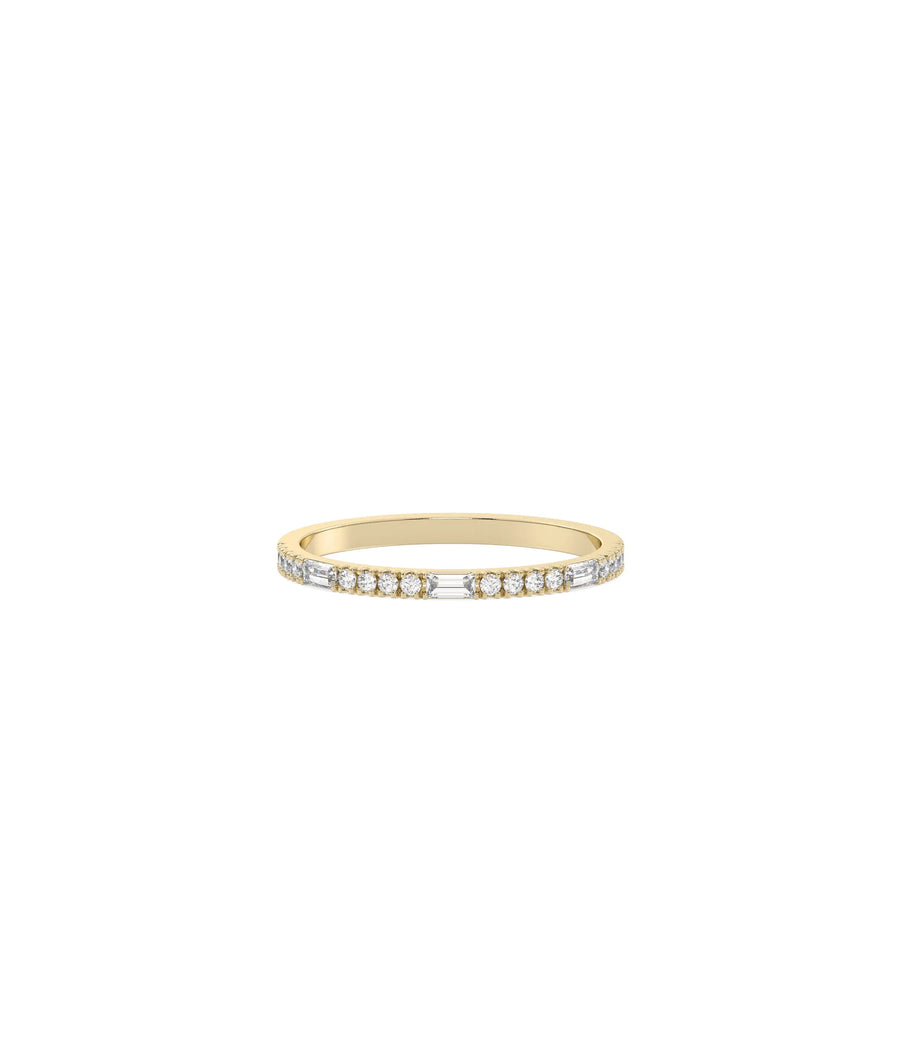 Diamond Round and Baguette Band Ring yellow gold showcasing mixed diamond cuts