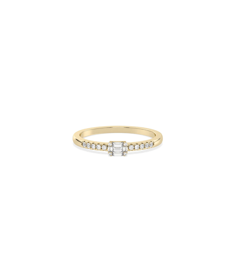 Diamond Illusion Set Band Ring in yellow gold with reflective illusion setting