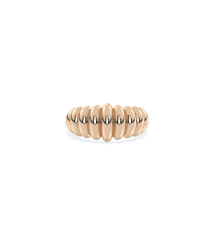 Rose gold graduating ring featuring fluted detailing and comfortable fit