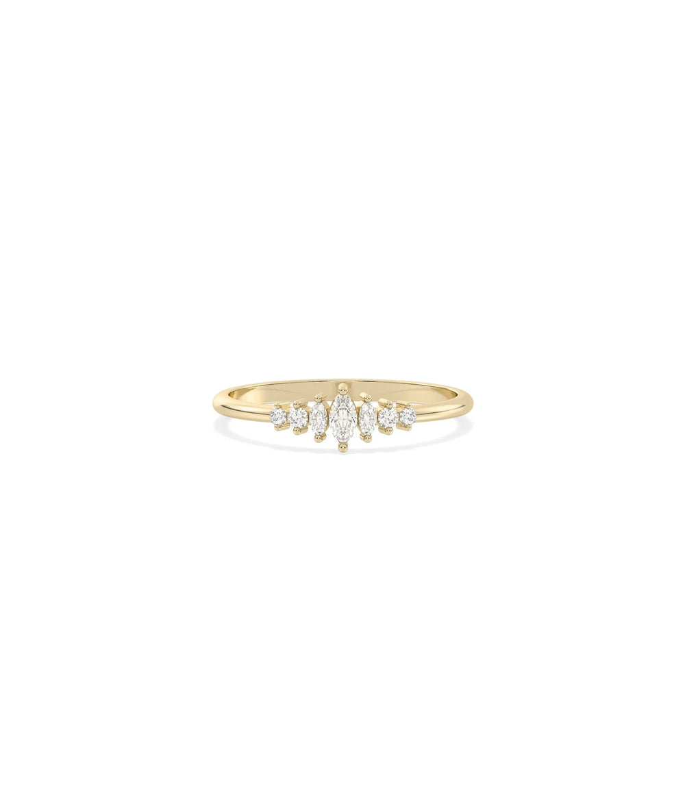 Diamond Multi Shape Graduating Band Ring in yellow gold with progressive diamond sizes
