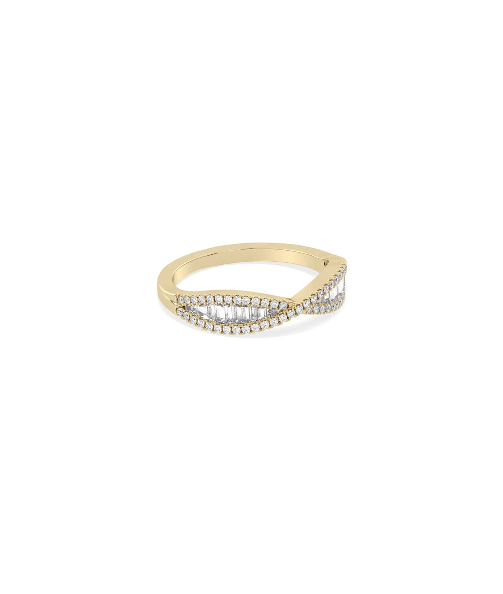 Side view of Diamond Criss Cross Diamond Band Ring showing 4.8mm length and criss-cross detail