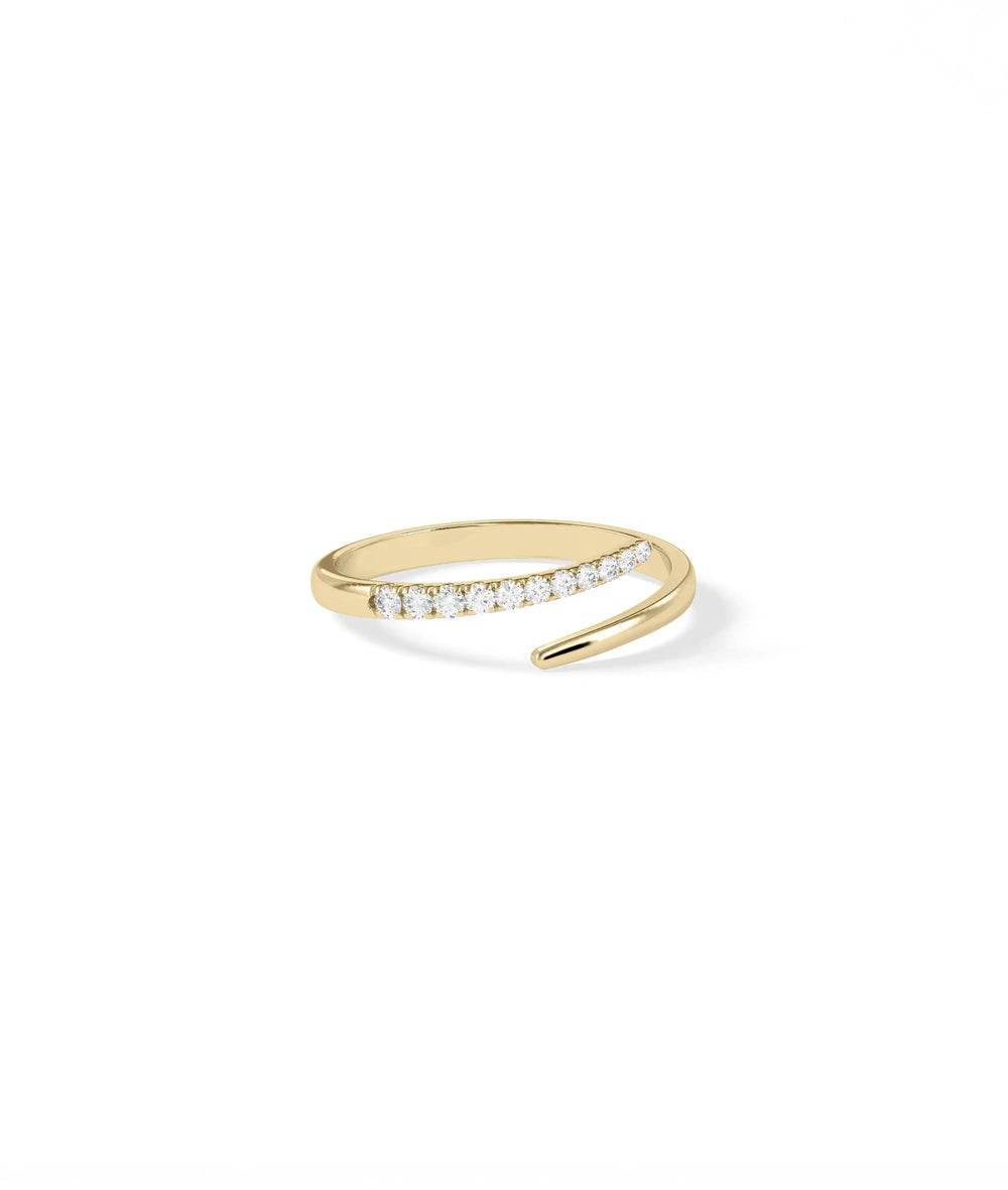Side view of Diamond and Gold Bypass Ring showing 2mm width and bypass architecture