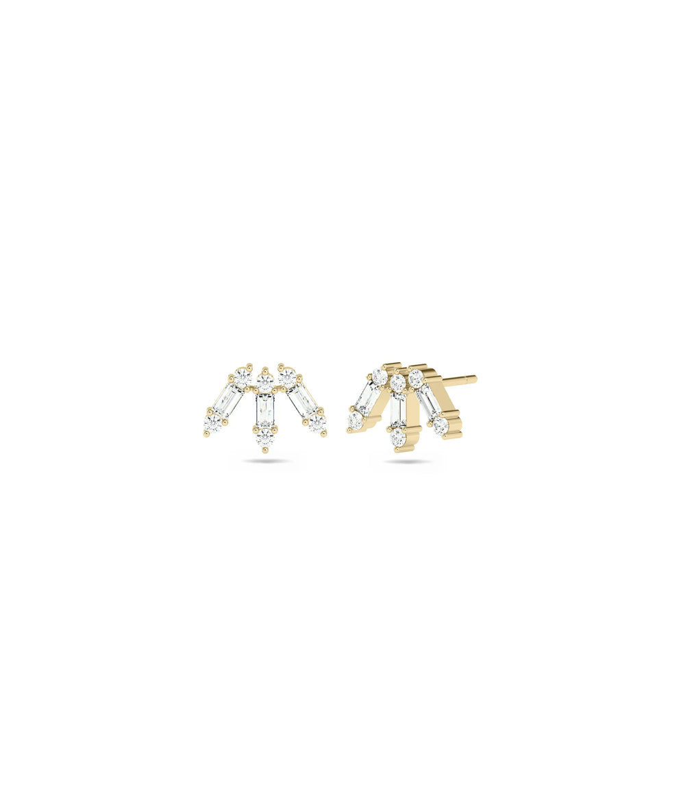 Diamond Baguette Stud Earring in yellow gold with elegant baguette-cut linear diamonds