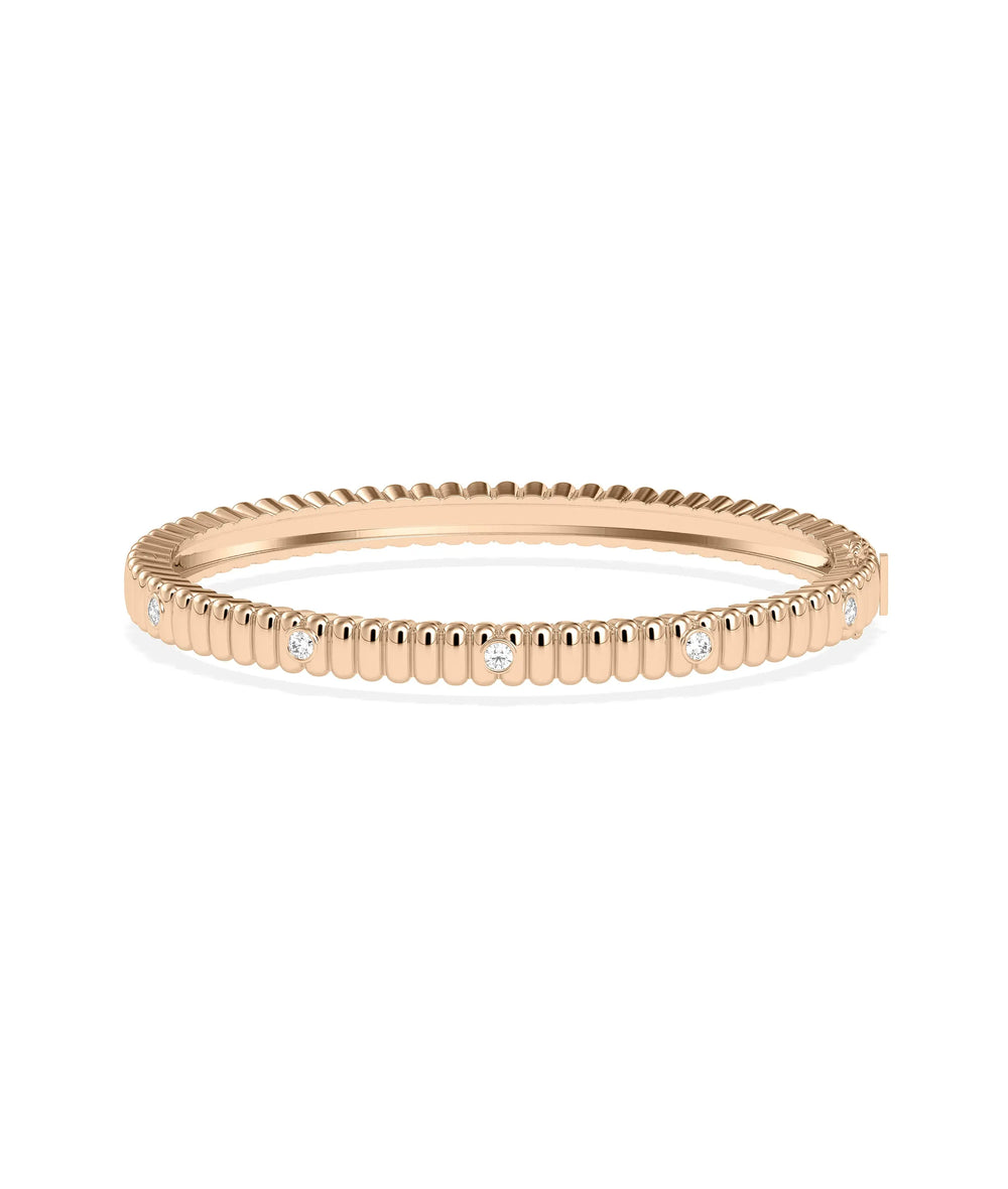 Diamond Station Fluted Bangle - 79e | Everyday 14K Gold Jewelry