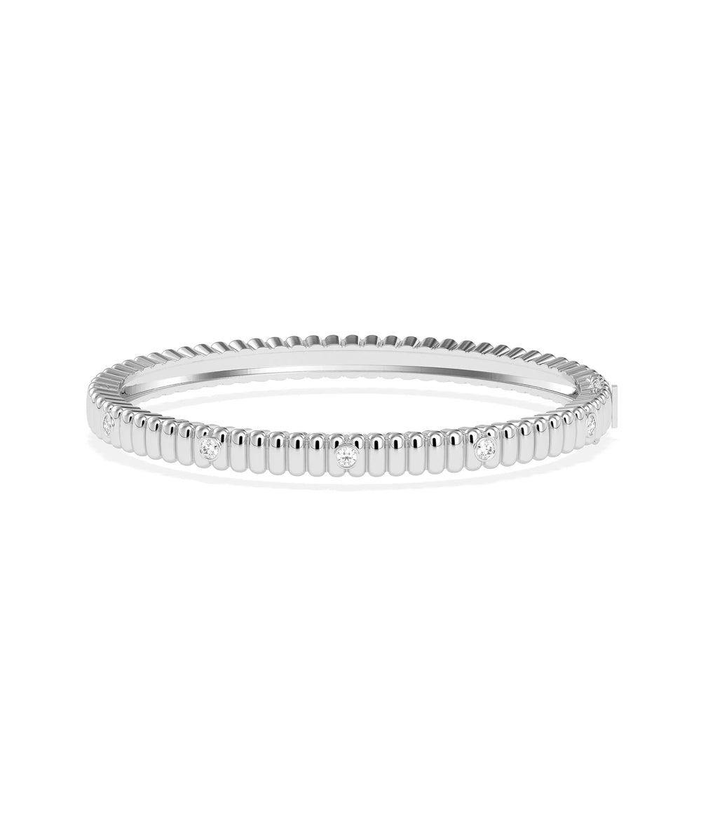 Diamond Station Fluted Bangle - 79e | Everyday 14K Gold Jewelry