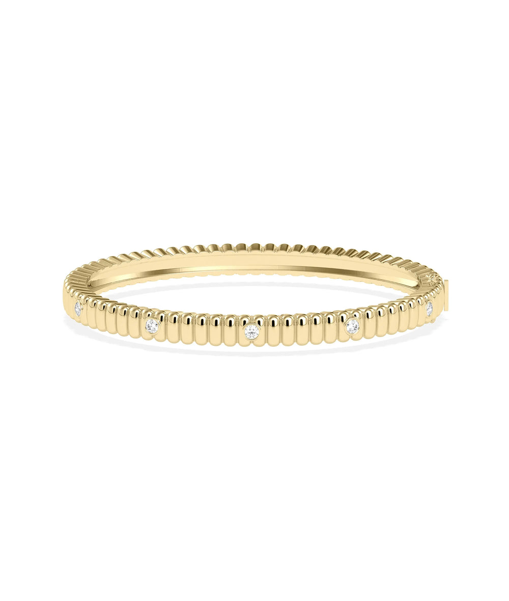 Diamond Station Fluted Bangle - 79e | Everyday 14K Gold Jewelry