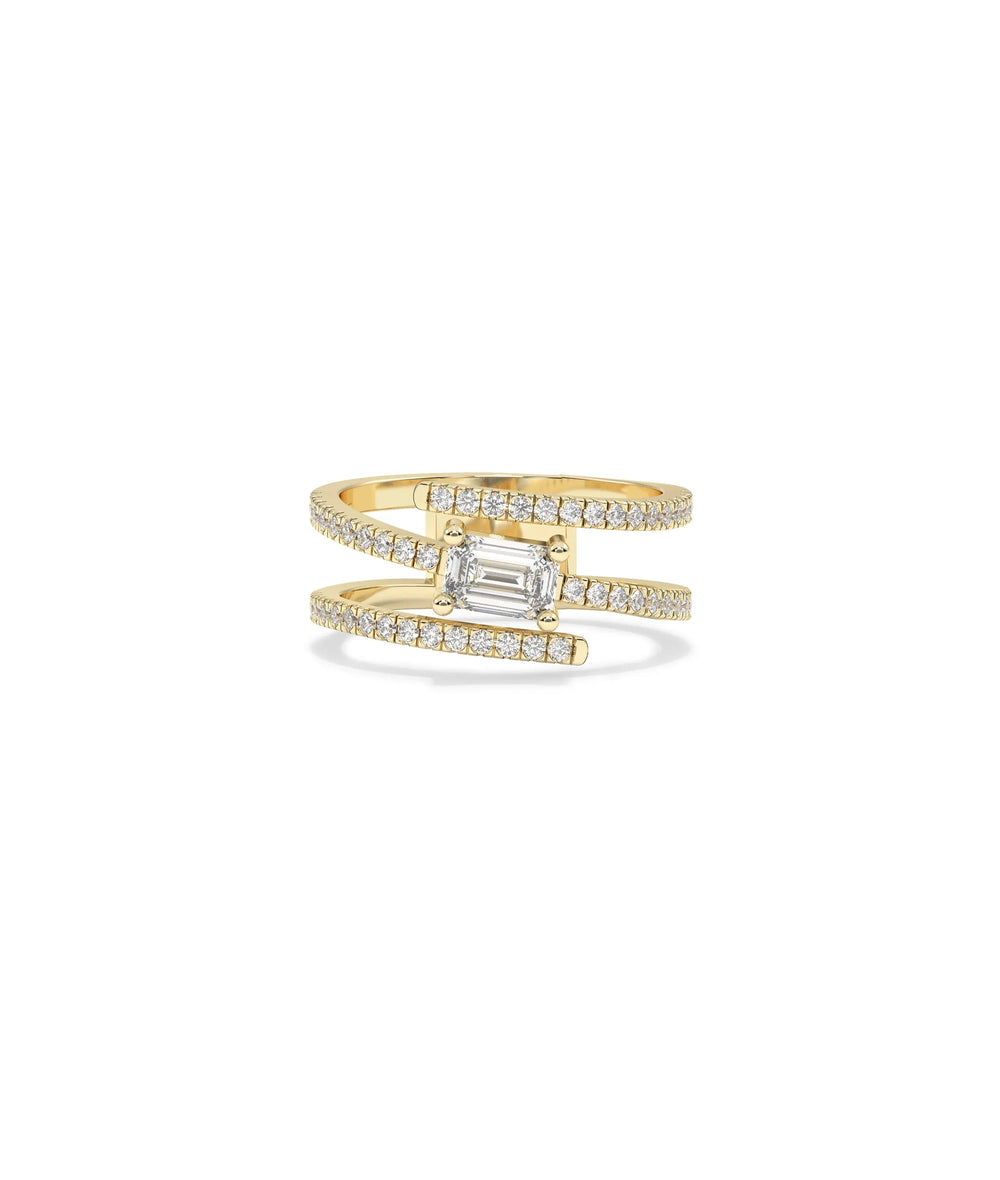 Diamond Swirl Ring with Solitaire yellow gold front view showcasing center stone