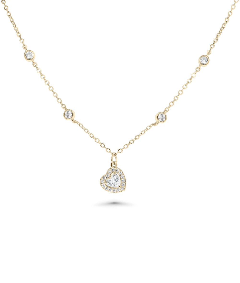 Diamond Solitaire Necklace front view yellow gold with heart solitaire pendant