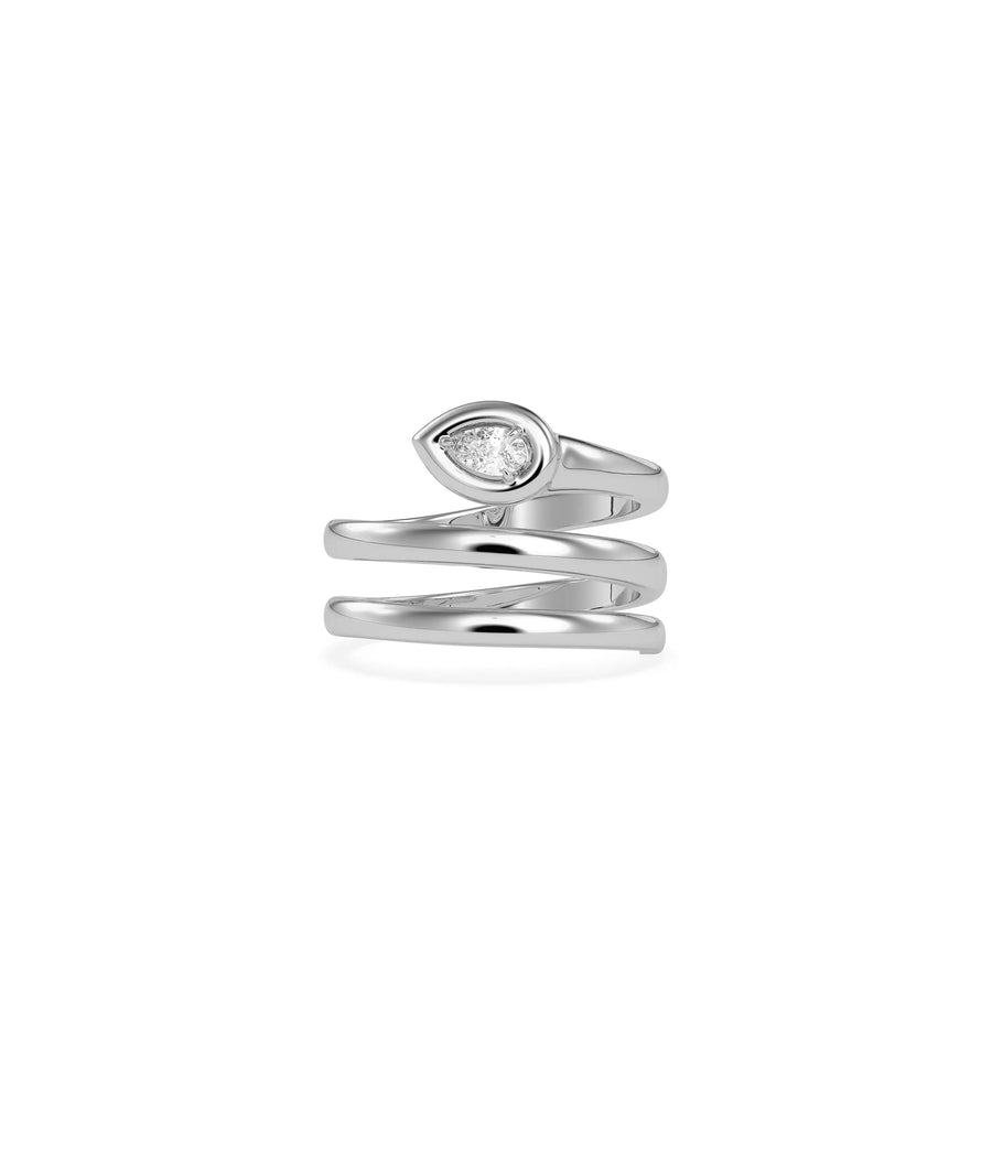 Diamond bubble twist ring close up of protective setting and band intertwine
