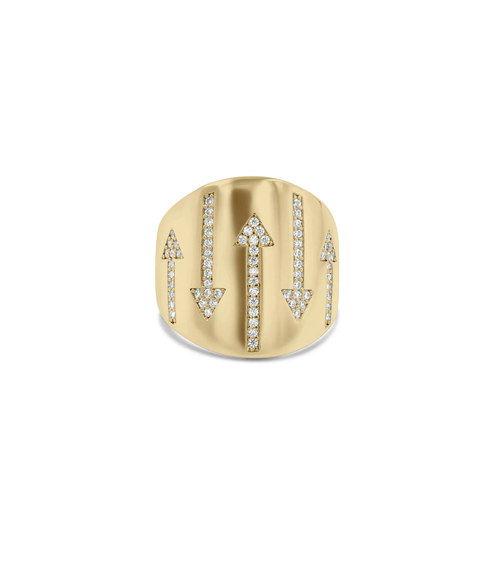Arrows Band Ring front view yellow gold with directional diamond design