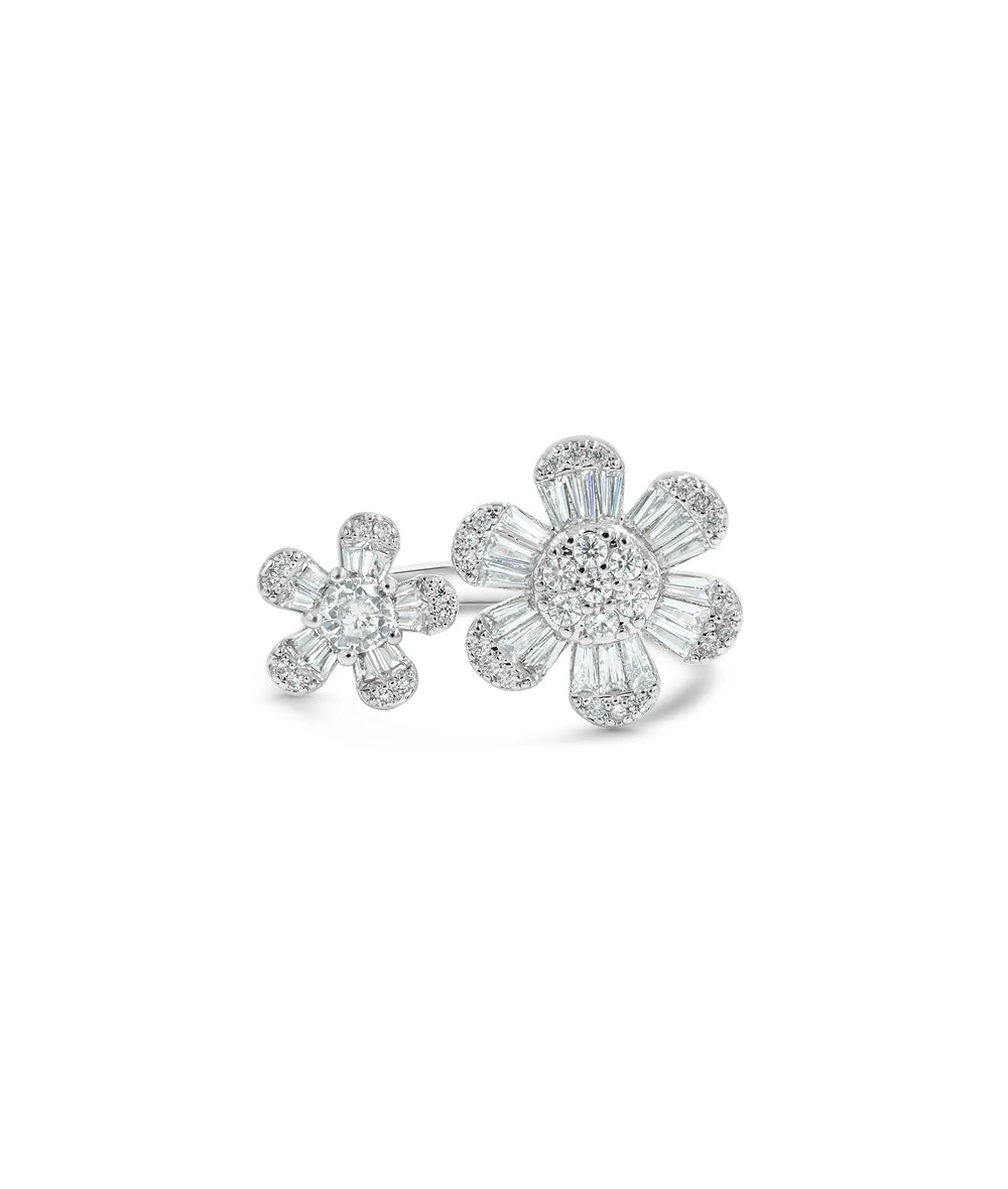 Set of Flower Ring white gold with coordinated diamond blooms