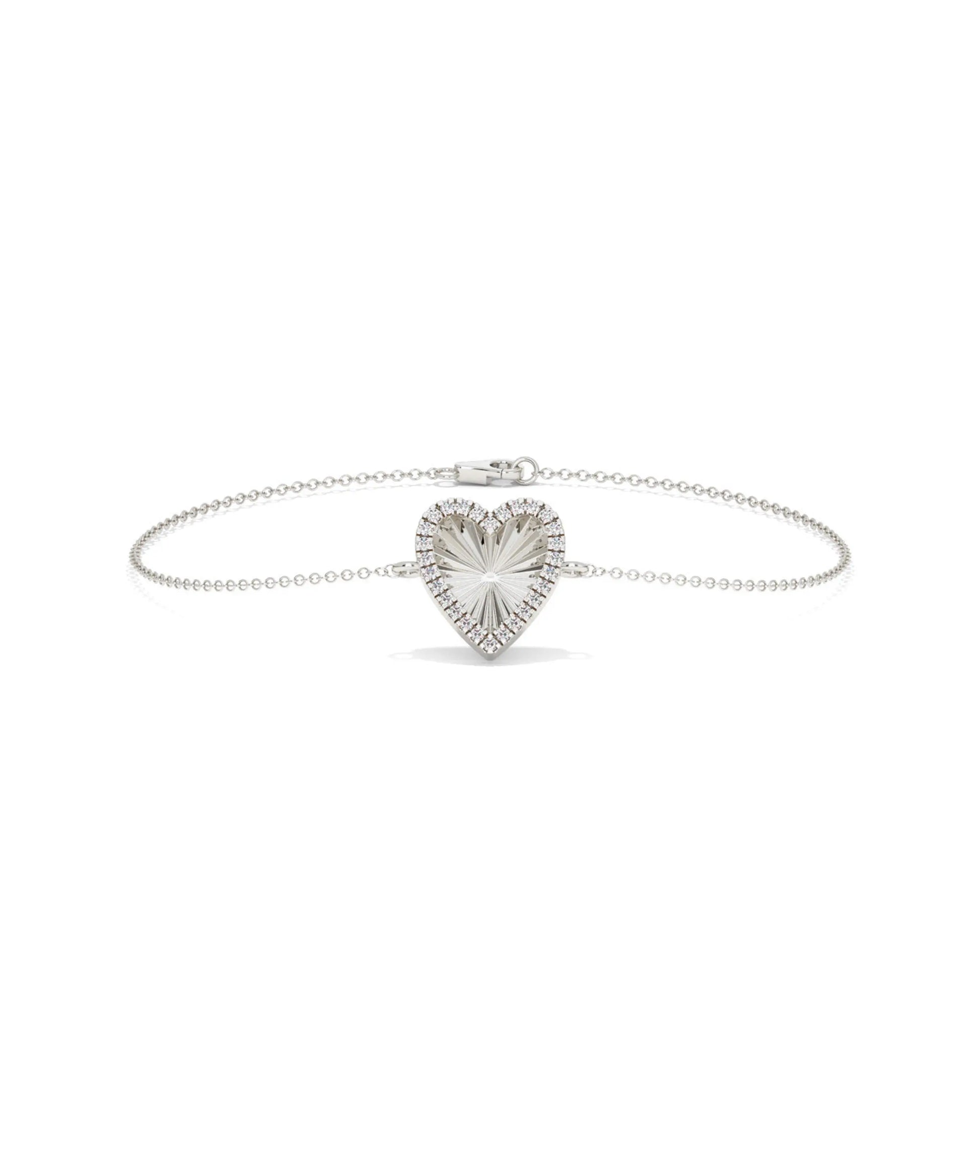 Fluted Heart Bracelet white gold with sparkling heart centerpiece