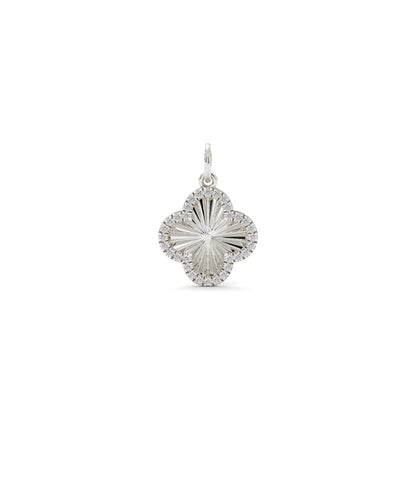 Fluted Clover Charm white gold with sparkling lucky symbol