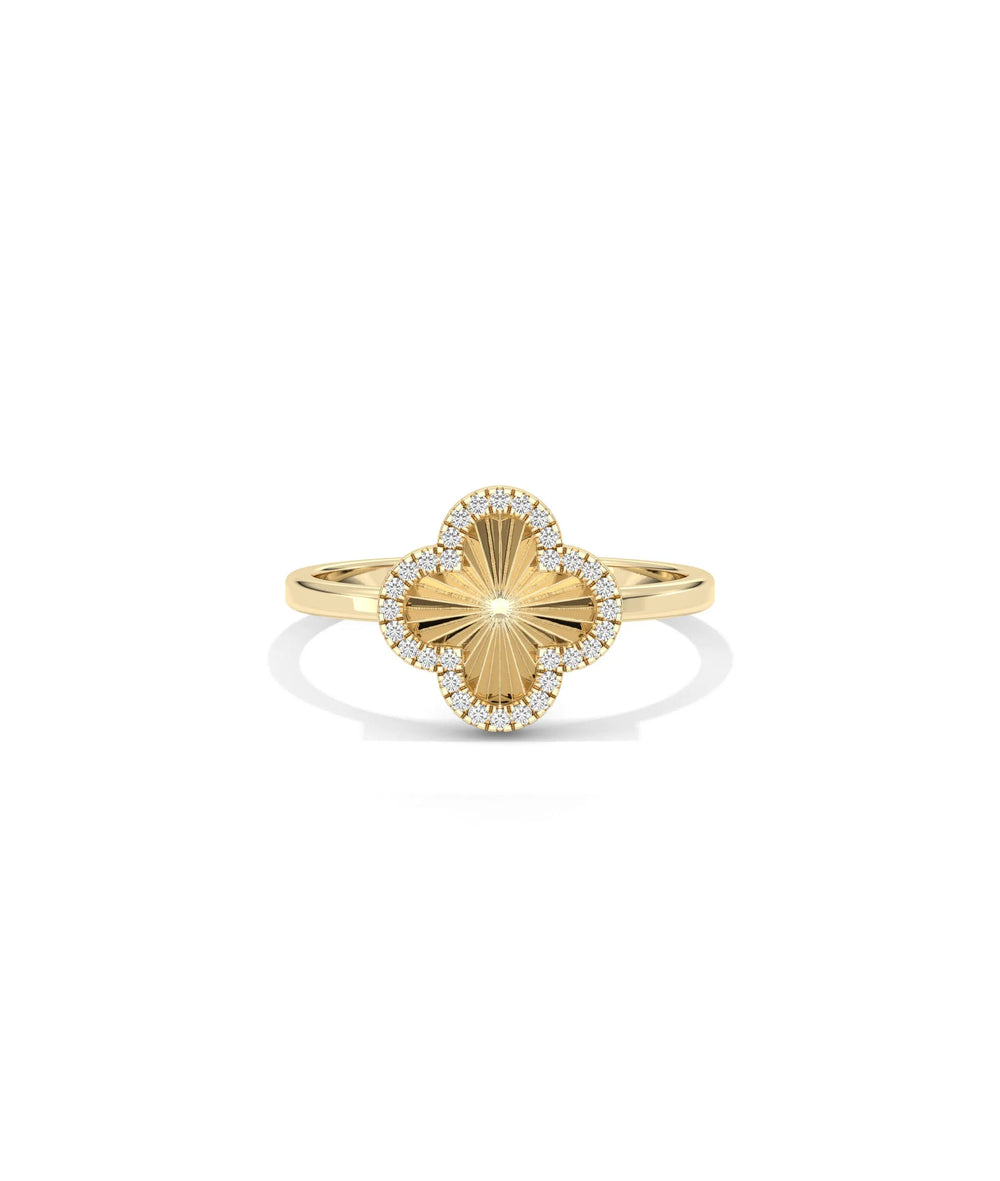 Fluted Clover Ring front view yellow gold with diamond clover design