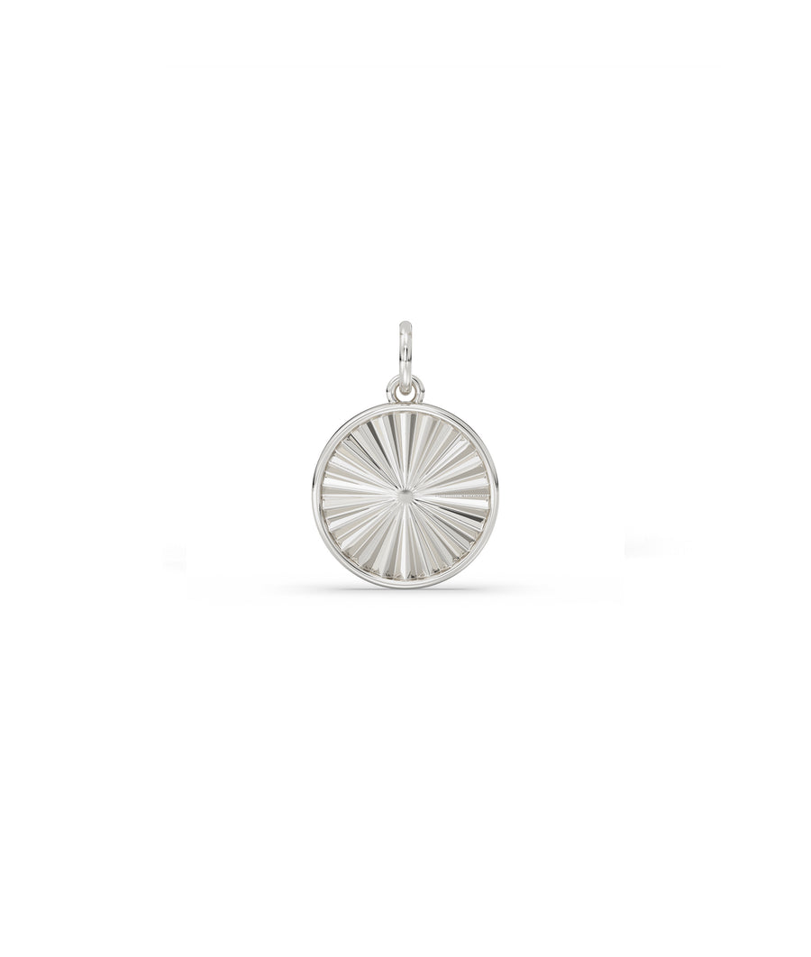 Fluted Minimal Circle Charm