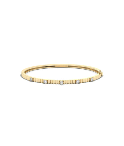 Fluted station diamond bangle front view in yellow gold with interval sparkle