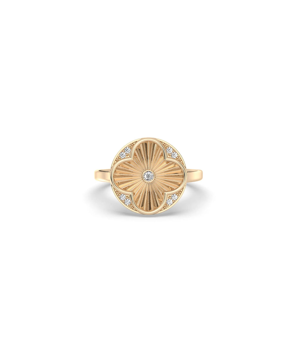 Rose gold fluted clover diamond ring four-leaf design with sparkle