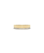 Fluted diamond band ring front view in yellow gold with single diamond row