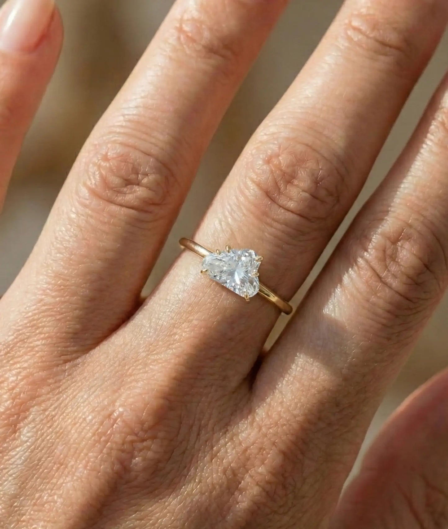 ONE CUT™ Cloud Prong Set Band Ring
