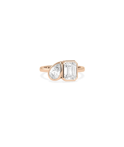 Top perspective of Solitaire Bezel Set Toi-Et-Moi Ring showcasing symmetry