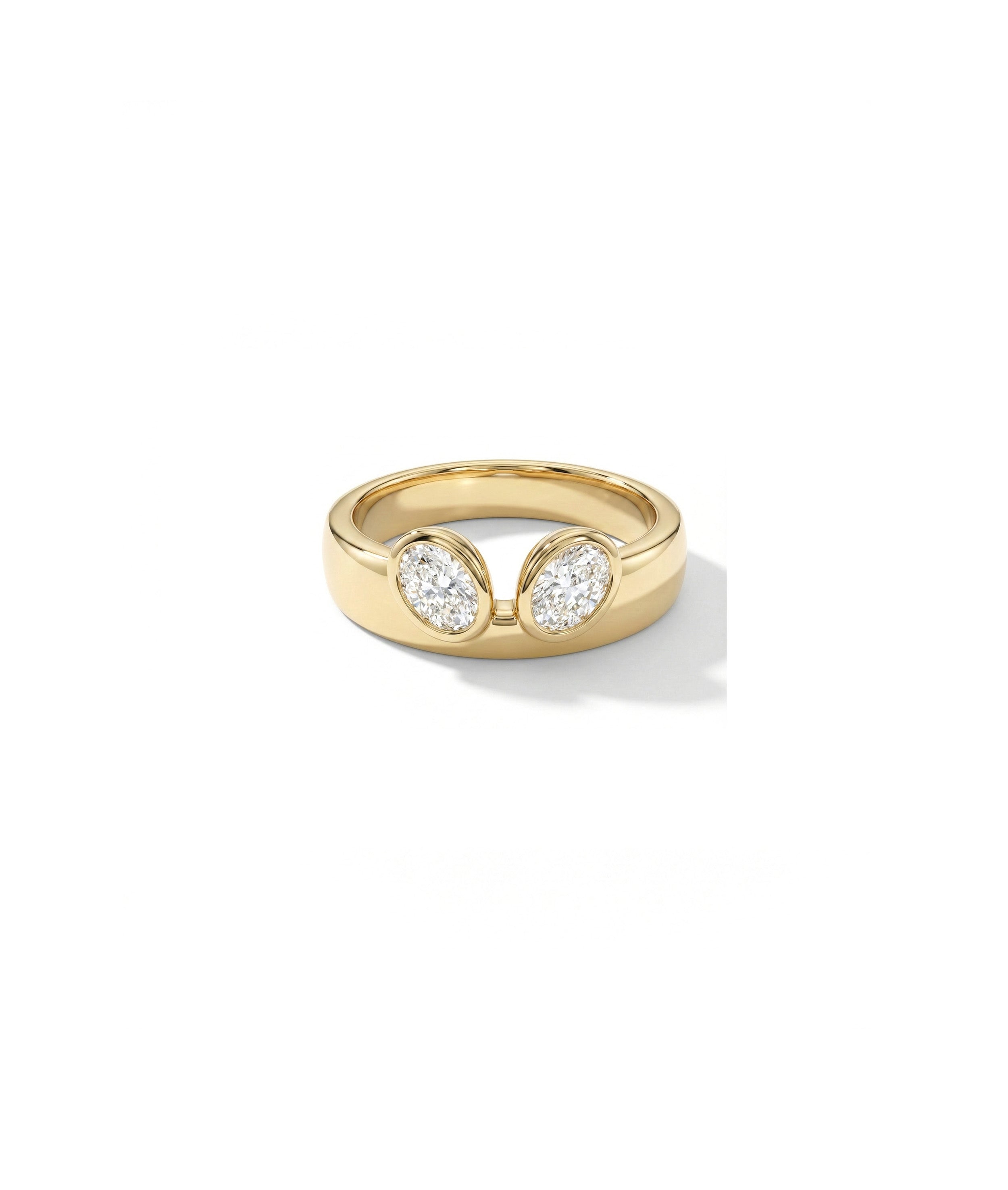 Oval Heart Band Ring