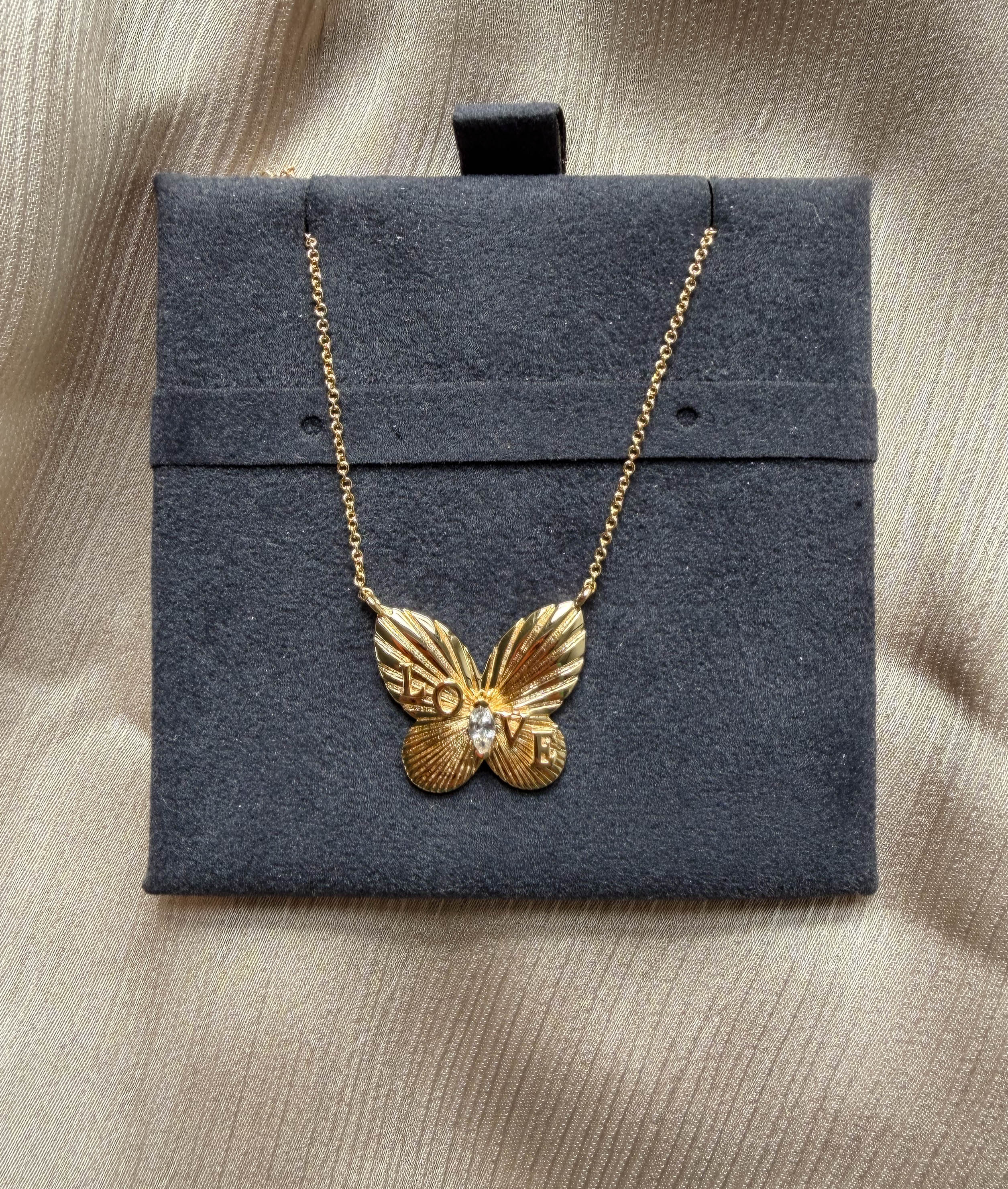 Butterfly solitaire diamonds 18mm 0.13 ctw personalized close-up