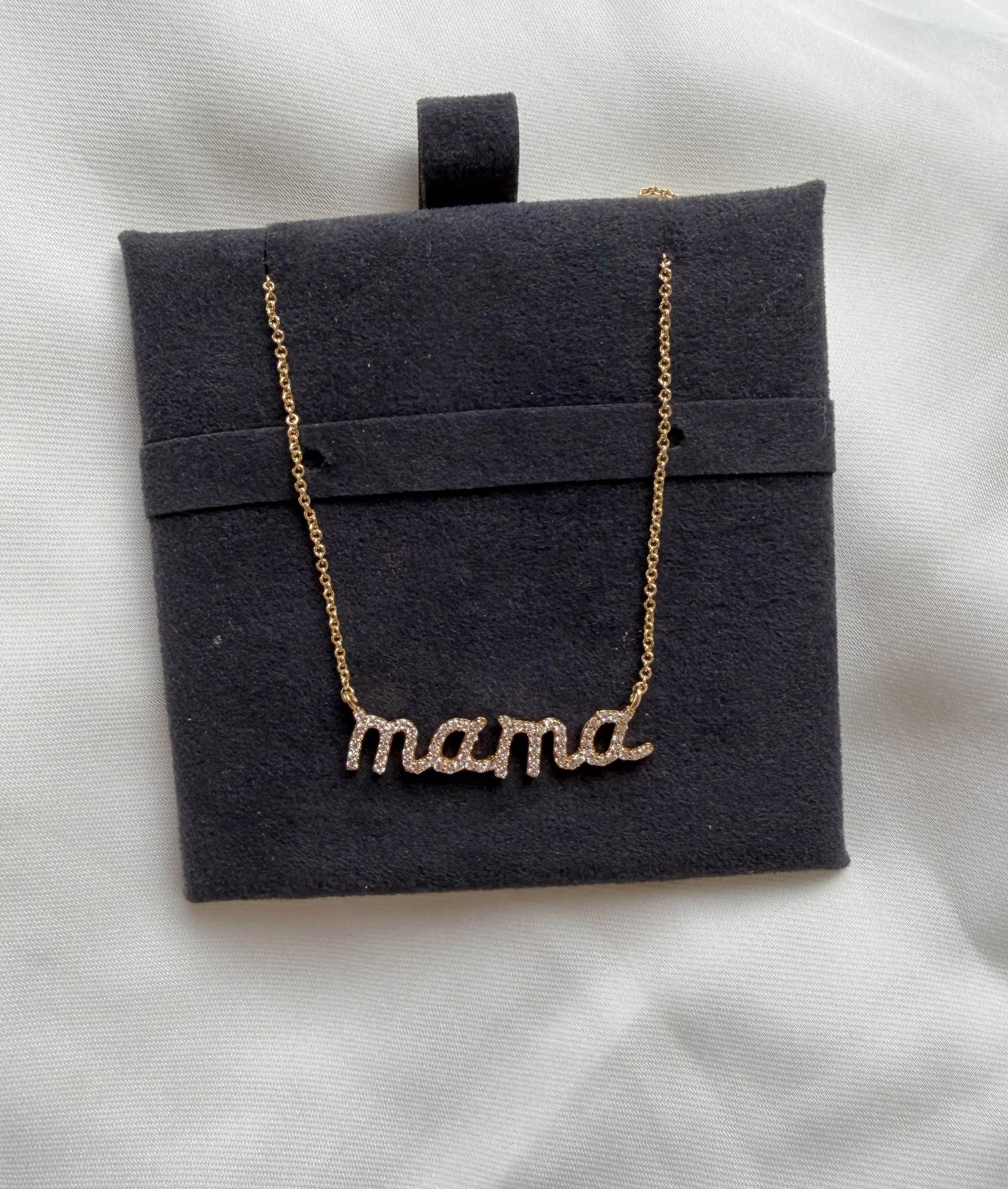 Close-up showing 7.50mm mantra letters with 0.25 Cttw diamond coverag