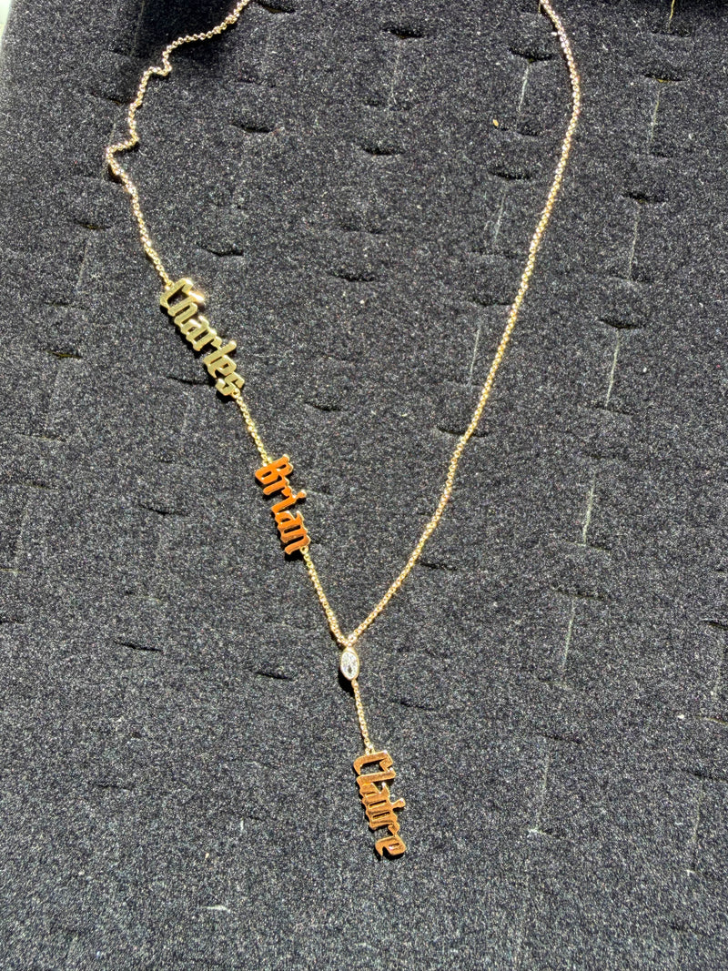 Y shape three names diamonds 5mm 0.15 ctw close-up