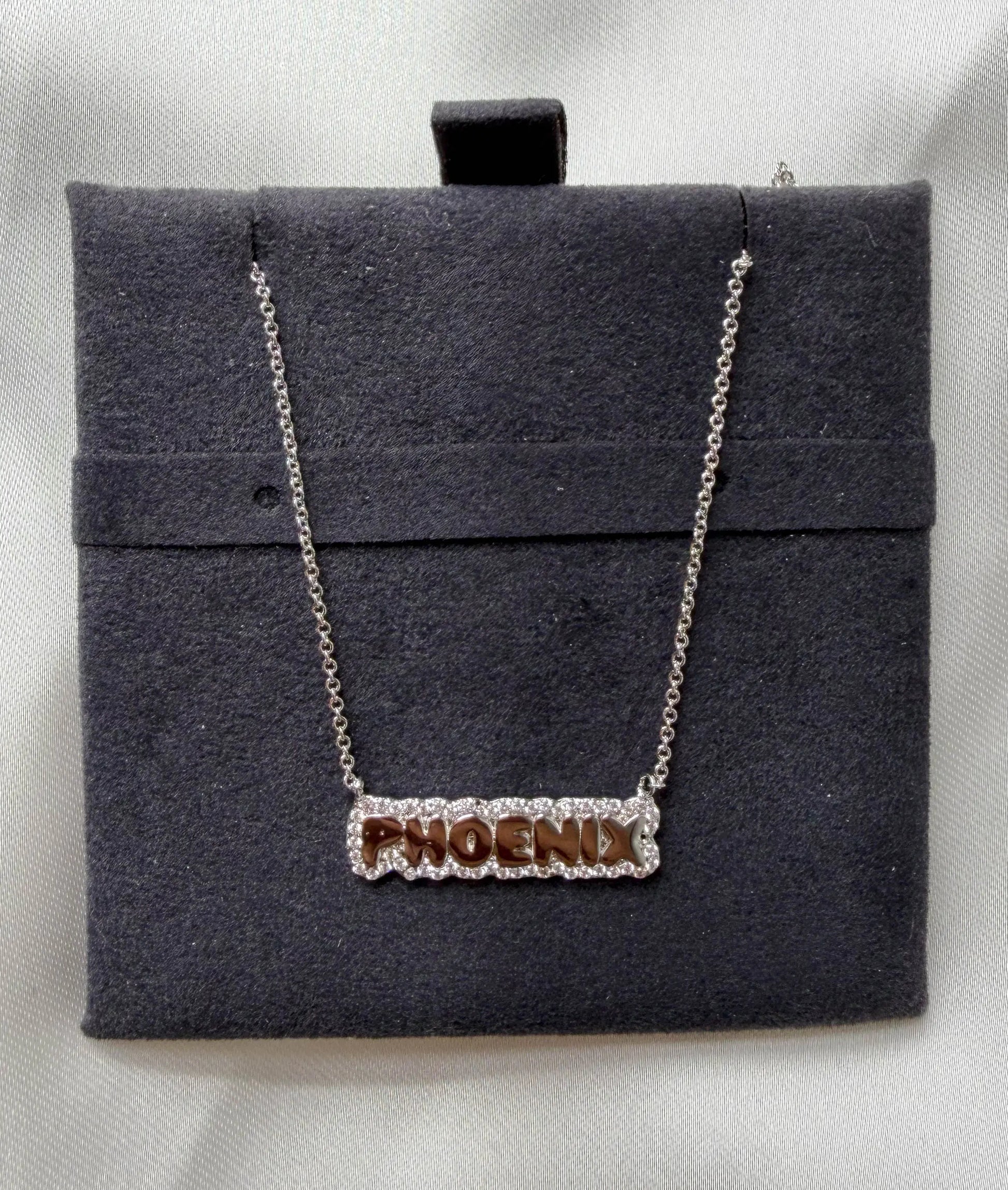 Diamond outlined name letters 7mm 0.19 ctw close-up