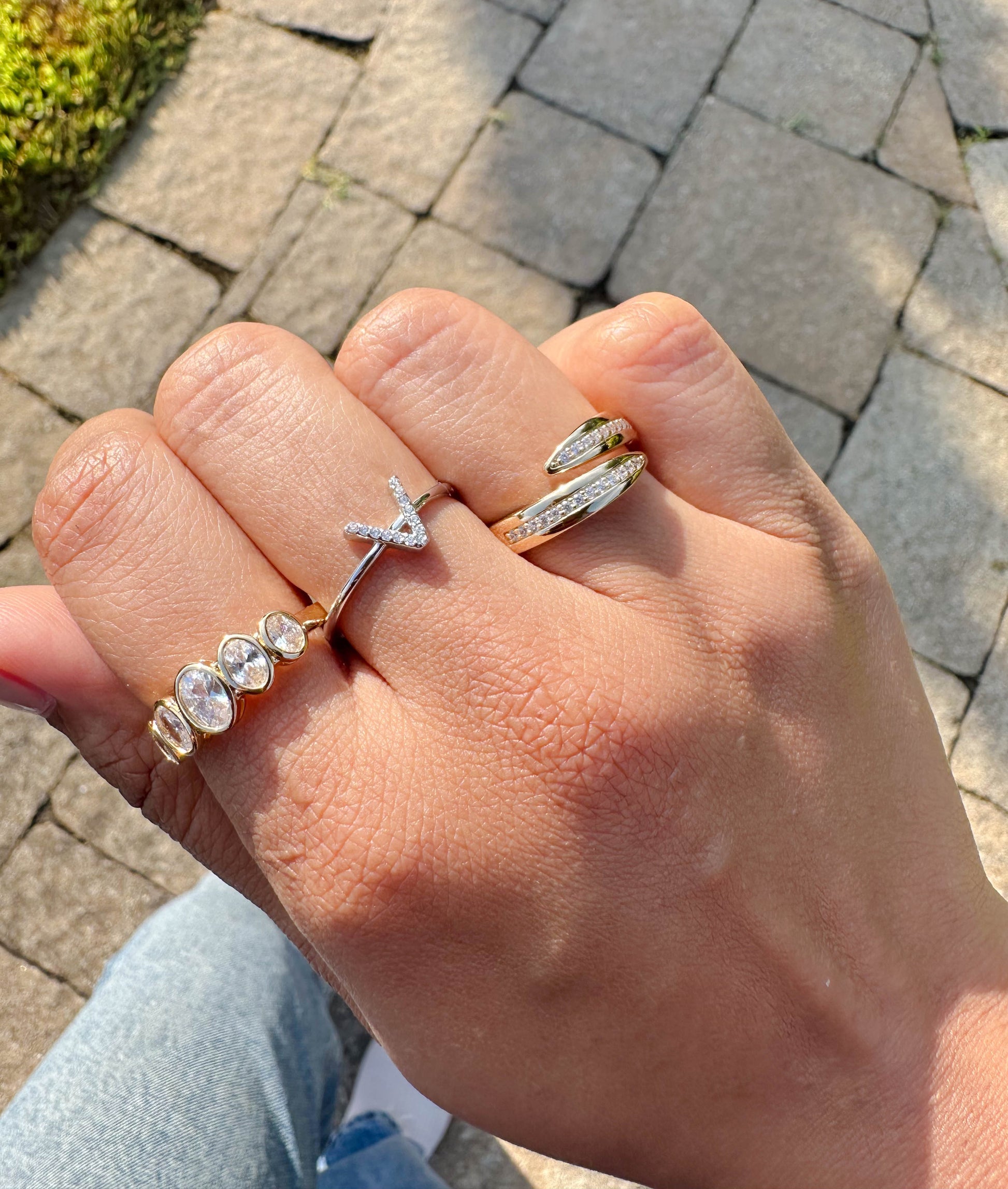 Lab diamond initial letter ring in 14K solid gold personalized