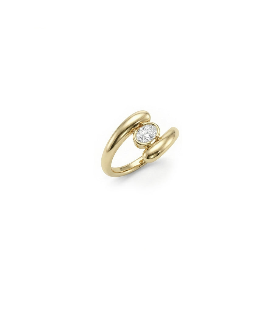 Bezel bypass oval diamond ring in 14K yellow gold side view