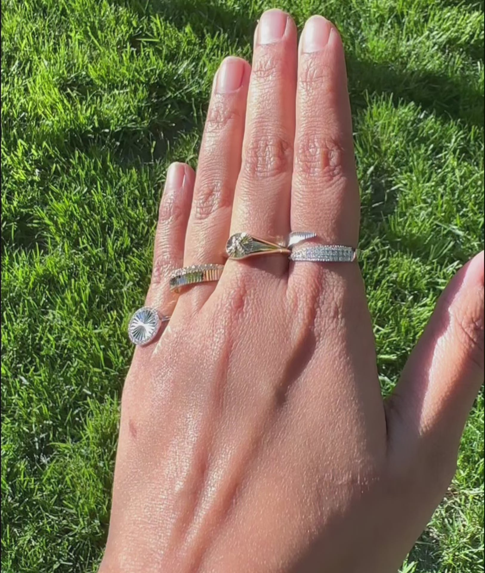 Bypass ring pave diamonds fluted texture fashion presentation