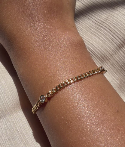 Diamond Solitaire Curb Link Bracelet