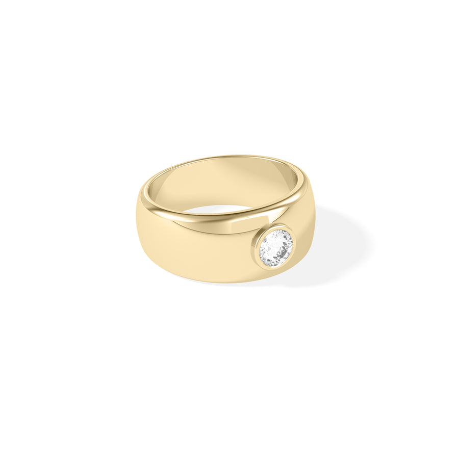 Side profile of round bezel solitaire lab diamond band ring in 14K yellow gold